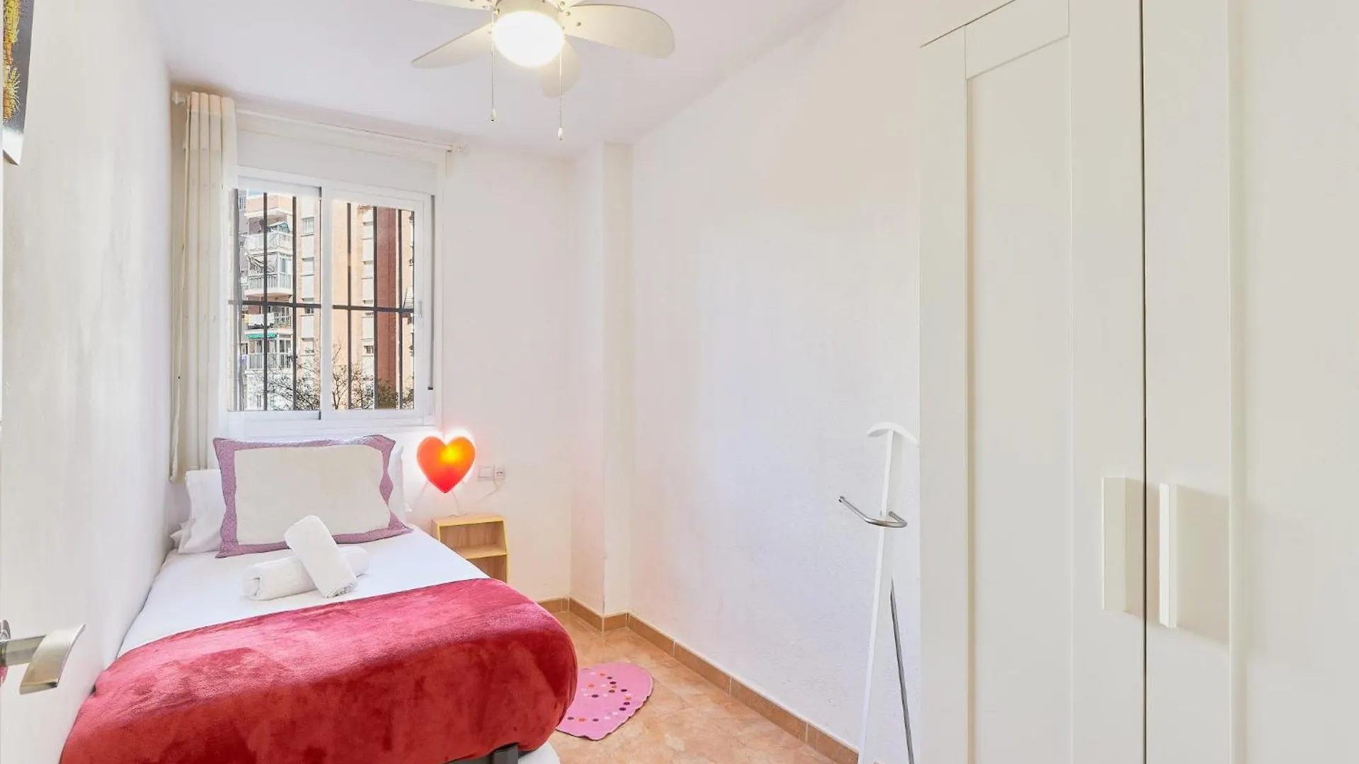 Apartment Honey Family Beach Malaga